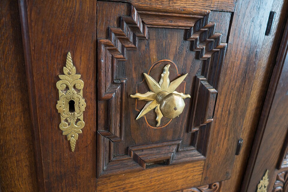 Category illustration: Gauri Enterprises Antique Drawer Ring Knob